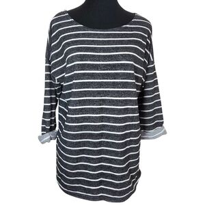 ⭐️Divided Black and White Striped Long Sleeve Shiet Size Med
